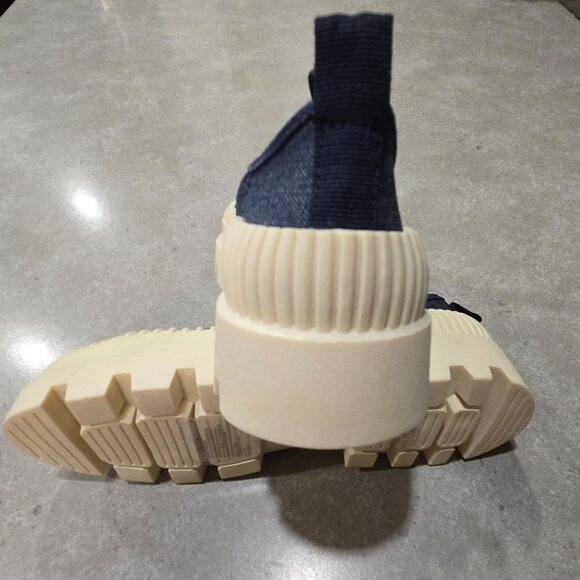 JOE FRESH Women's Denim Platform Sneakers w/Cream Lug Sole - Navy/Cream - Sze 8M - Picture 4 of 13